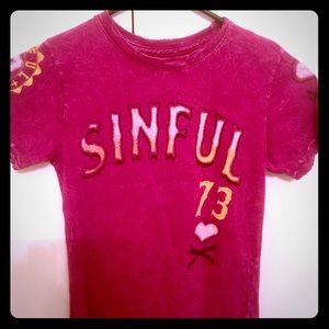 Sinful T-shirt size small